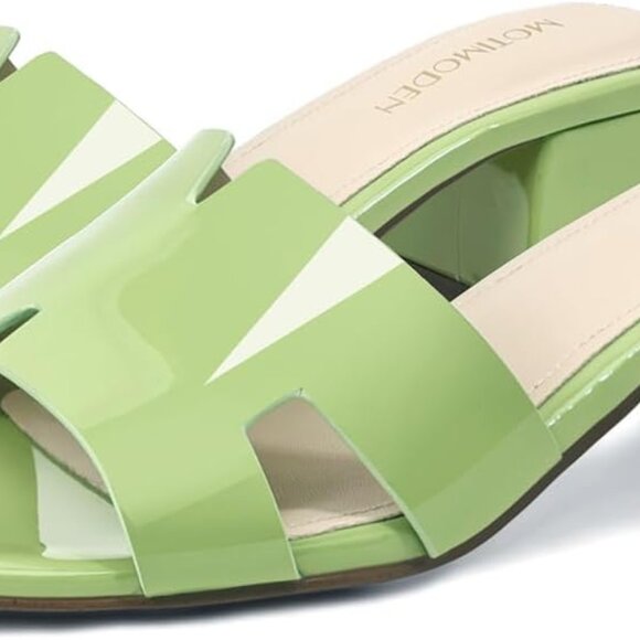 Women's Chunky Square Open Toe Low Block Kitten Heels - Picture 4 of 7